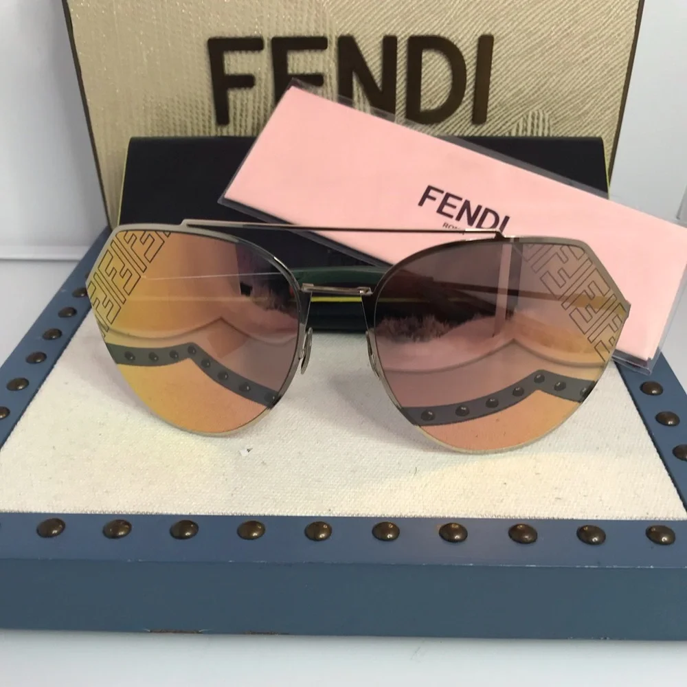 Fendi FF-M0074/S 3YG/0J Sunglasses Women's Light Gold/Blue-Gold Mirror Lens 67mm - Picture 13 of 14